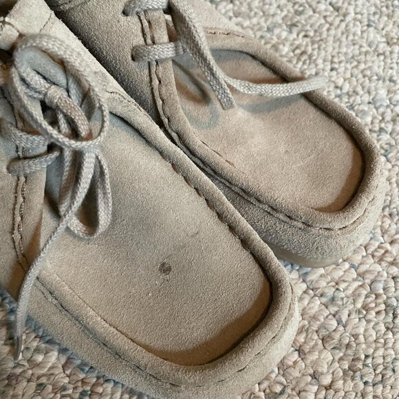 Clarks Women's Loafers - Picture 2 of 5